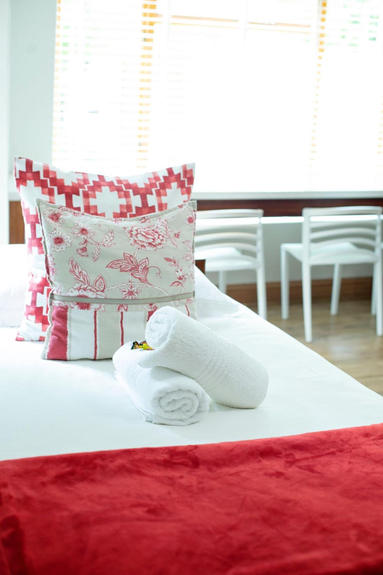 Crisp Guest Rooms Bloemfontein Exterior photo